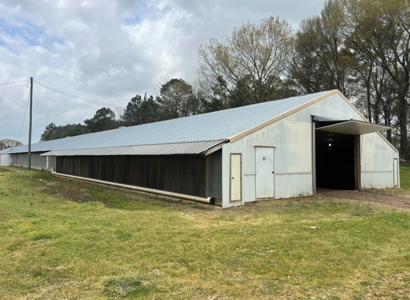 Louisiana 4 House Poultry Farm with 21 Acres and Residence - image 17