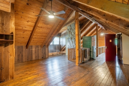 Unique Alabama Log Home for Sale in Jacksonville, Alabama - image 15