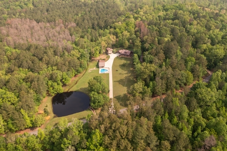 Unique Alabama Log Home for Sale in Jacksonville, Alabama - image 39