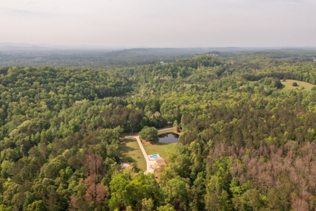 Unique Alabama Log Home for Sale in Jacksonville, Alabama - image 42