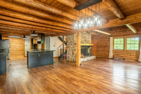 Unique Alabama Log Home for Sale in Jacksonville, Alabama - image 9