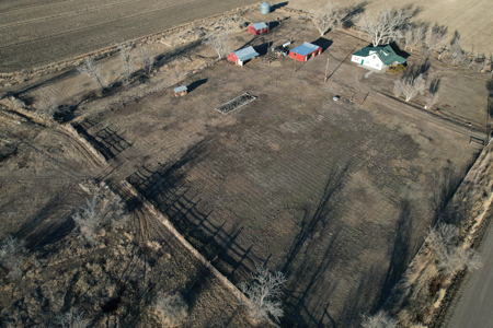 5 Bedroom Country Home on 15 Acres with Detached Garage, Workshop-Glasgow, Montana - image 8