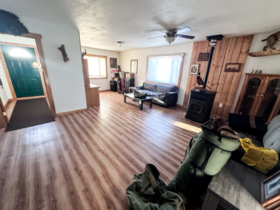 5 Bedroom Country Home on 15 Acres with Detached Garage, Workshop-Glasgow, Montana - image 22