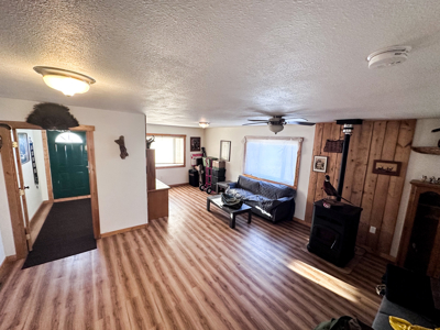 5 Bedroom Country Home on 15 Acres with Detached Garage, Workshop-Glasgow, Montana - image 7