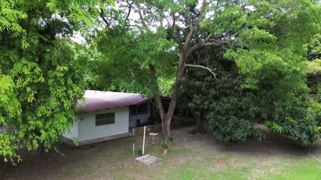 Country Home Near the Beach, Lot with Fruit Trees in Santa Clara - image 34
