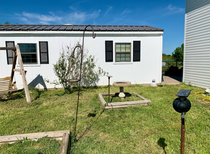 Charming Ranch with Two-Story Home on 48 Acres Near De Leon, Texas - image 19