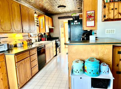 Charming Ranch with Two-Story Home on 48 Acres Near De Leon, Texas - image 2