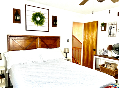 Charming Ranch with Two-Story Home on 48 Acres Near De Leon, Texas - image 1