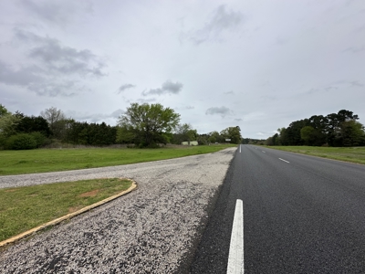 East Texas Commercial Land For Sale - image 19