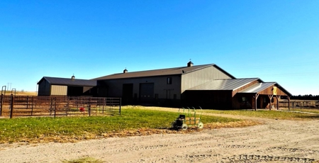 Nebraska Sandhills Farm/Ranch  With Barndominium For Sale - image 4