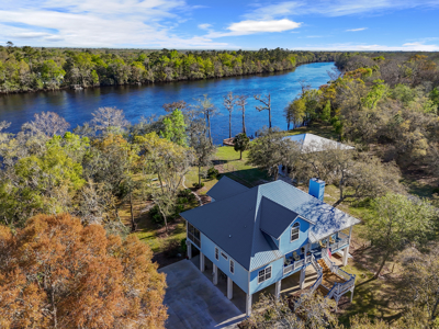 Riverfront Home On The Suwannee River Only 30 Minutes To The Gulf - image 8