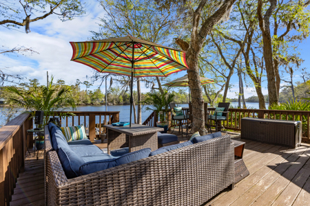 Riverfront Home On The Suwannee River Only 30 Minutes To The Gulf - image 35