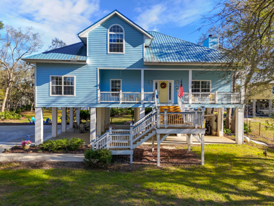 Riverfront Home On The Suwannee River Only 30 Minutes To The Gulf - image 1