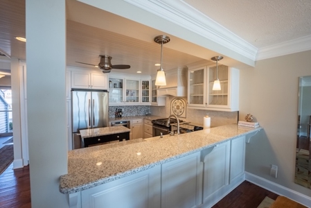 Lakefront Condo for Sale in Dublin, VA! - image 4