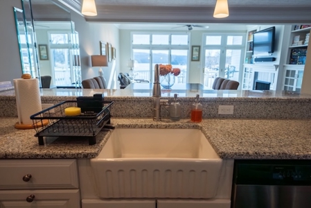 Lakefront Condo for Sale in Dublin, VA! - image 16