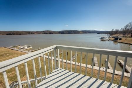 Lakefront Condo for Sale in Dublin, VA! - image 45