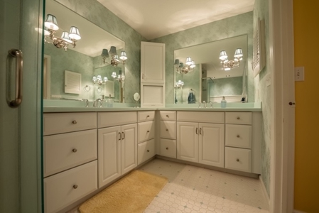 Lakefront Condo for Sale in Dublin, VA! - image 31