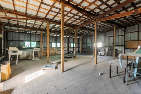 Retail or Office Space for Sale - Commercial Warehouse in Downtown Ava, MO for Sale - image 28