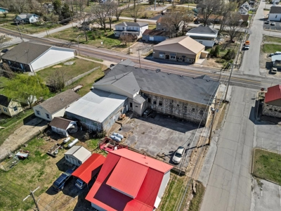 Retail or Office Space for Sale - Commercial Warehouse in Downtown Ava, MO for Sale - image 37