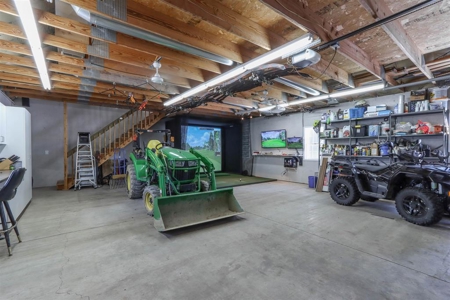 Country Home on 10 Acres in Iola, WI For Sale - image 30