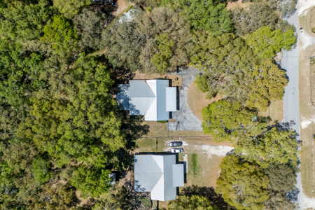 Country Home for Sale in Trenton, FL in Levy County - image 42