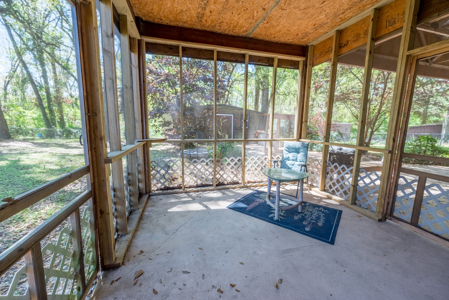 Country Home for Sale in Trenton, FL in Levy County - image 28