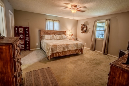 Private 151-Acre Retreat – 40 Lou Johns Ln, Loretto, TN - image 6