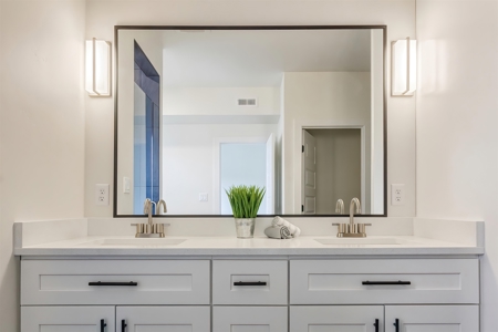 Luxury Modern Townhome in Grand Junction - 3 Story, Prime Location Near Recreation! - image 11