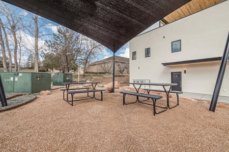 Luxury Modern Townhome in Grand Junction - 3 Story, Prime Location Near Recreation! - image 29