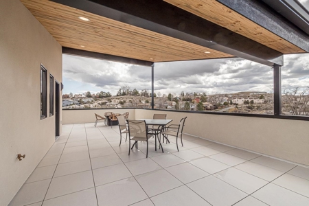 Luxury Modern Townhome in Grand Junction - 3 Story, Prime Location Near Recreation! - image 19
