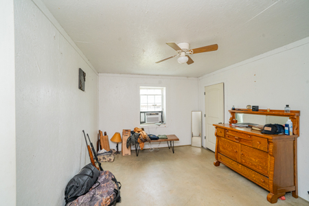 Winnsboro - Wood County Texas - 4/3 Country Home on 35 Acres + 2/1 in the 50x50 Shop - image 38