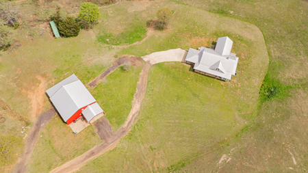 Winnsboro - Wood County Texas - 4/3 Country Home on 35 Acres + 2/1 in the 50x50 Shop - image 6