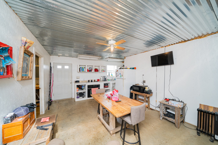 Winnsboro - Wood County Texas - 4/3 Country Home on 35 Acres + 2/1 in the 50x50 Shop - image 37