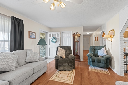 5 Bedroom Country Home For Sale in Hancock County, Tennessee - image 3