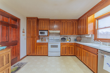 Rustic Country Home for Sale in Hickman County, TN - image 15