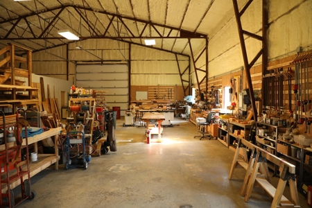 Unique Barndominium nestle on 4.79 wooded acres in West Plains, MO. for Sale - image 16