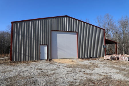 Unique Barndominium nestle on 4.79 wooded acres in West Plains, MO. for Sale - image 47
