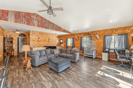 Charming Log Home on 11.57 +/- Acres in the Town of Lewiston - image 8
