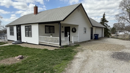 Charming Home in Princeton, MO! - image 1