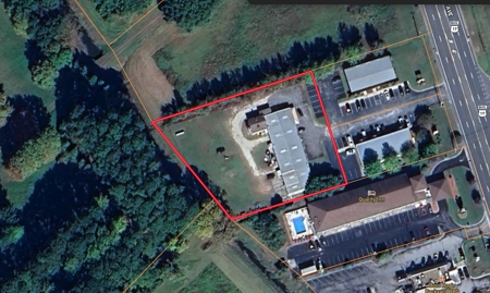 1.23-Acre Commercial Property with Shop & Offices on Hwy 17 - image 1