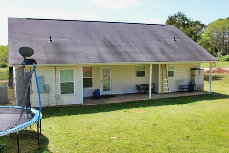 Move-In Ready Contemporary Cottage Style Home for Sale in Chesterfield, SC - image 4