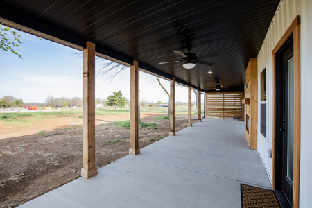 Country Home on Acreage in Gravette - image 28