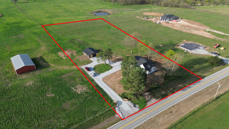 Country Home on Acreage in Gravette - image 21