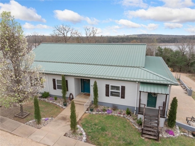 Lakefront Steel Built 4 Bed, 3 Bath Home Adjoining Bull Shoals Lake For Sale - image 6