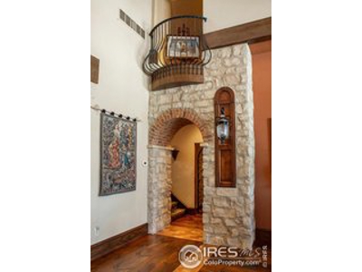 Prestigious Fox Acre Country Club - image 28