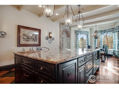Prestigious Fox Acre Country Club - image 4