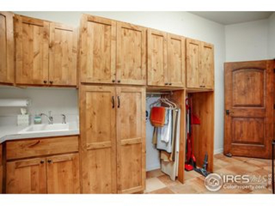 Prestigious Fox Acre Country Club - image 22