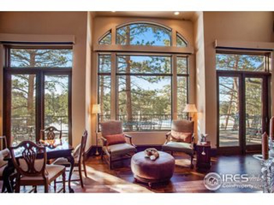 Prestigious Fox Acre Country Club - image 10