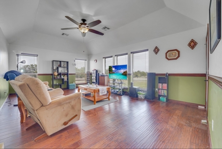 Country Home for Sale with Shop & Acreage  Custer County, OK - image 9
