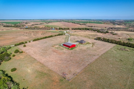 Country Home for Sale with Shop & Acreage  Custer County, OK - image 44